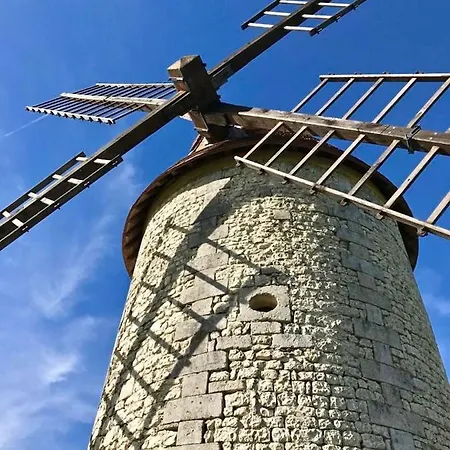 Сasa de vacaciones Le Pigeonnier Verrieres (Charente)