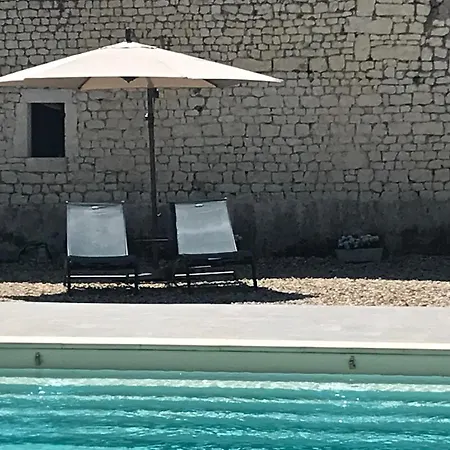 Le Pigeonnier Дом отдыха *